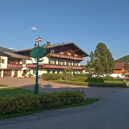 Hotel Garni Ransburgerhof