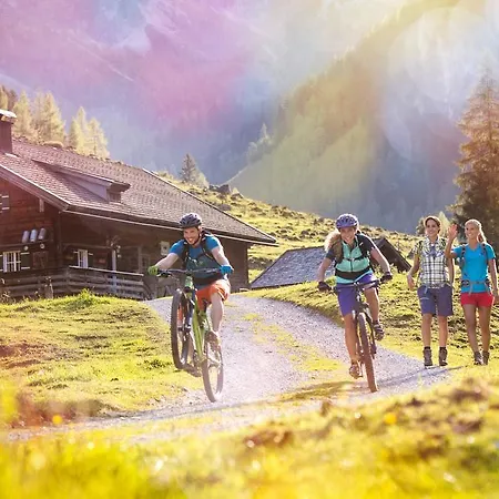 Hotel Garni Ransburgerhof Flachau
